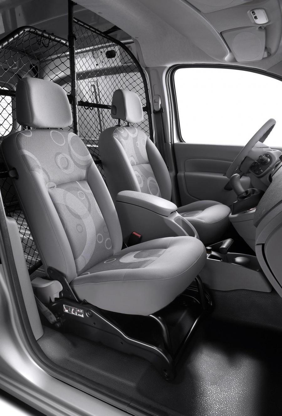  Renault Kangoo Express Compact 2008 года  (фото 6 из 41)